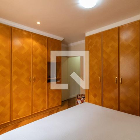 Casa de condomínio à venda com 225m², 3 quartos e 4 vagas Casa de condomínio à venda com 225m², 3 quartos e 4 vagasQuarto 2