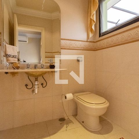 Casa de condomínio à venda com 225m², 3 quartos e 4 vagas Casa de condomínio à venda com 225m², 3 quartos e 4 vagasLavabo