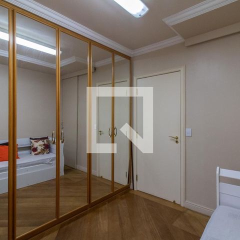 Casa de condomínio à venda com 225m², 3 quartos e 4 vagas Casa de condomínio à venda com 225m², 3 quartos e 4 vagasQuarto 3