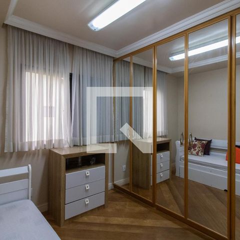 Casa de condomínio à venda com 225m², 3 quartos e 4 vagas Casa de condomínio à venda com 225m², 3 quartos e 4 vagasQuarto 3