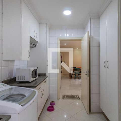 Casa de condomínio à venda com 225m², 3 quartos e 4 vagas Casa de condomínio à venda com 225m², 3 quartos e 4 vagasArea de Serviço