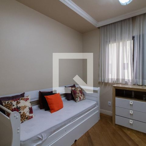 Casa de condomínio à venda com 225m², 3 quartos e 4 vagas Casa de condomínio à venda com 225m², 3 quartos e 4 vagasQuarto 3