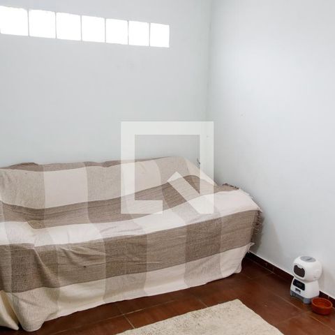 Casa à venda com 280m², 5 quartos e 2 vagas Casa à venda com 280m², 5 quartos e 2 vagasÁrea comum