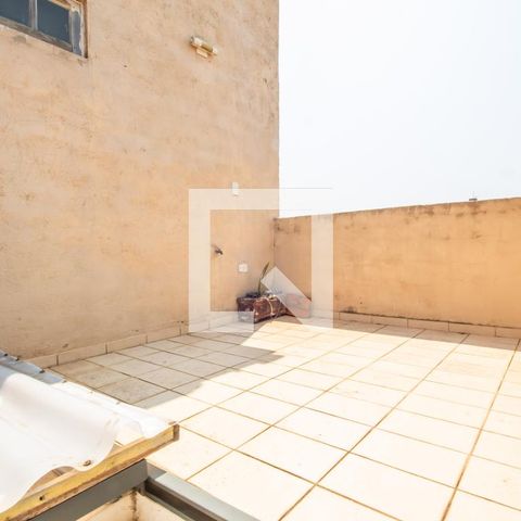 Casa à venda com 280m², 5 quartos e 2 vagas Casa à venda com 280m², 5 quartos e 2 vagasTerraço