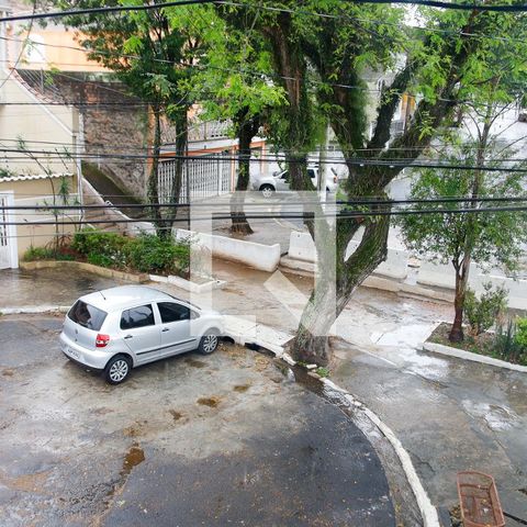 Casa à venda com 280m², 5 quartos e 2 vagas Casa à venda com 280m², 5 quartos e 2 vagasVista da Sacada