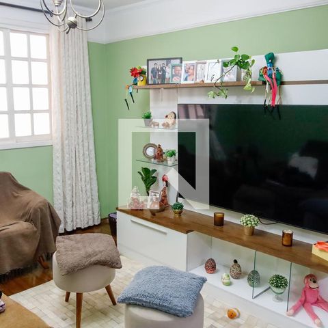 Casa à venda com 280m², 5 quartos e 2 vagas Casa à venda com 280m², 5 quartos e 2 vagassala