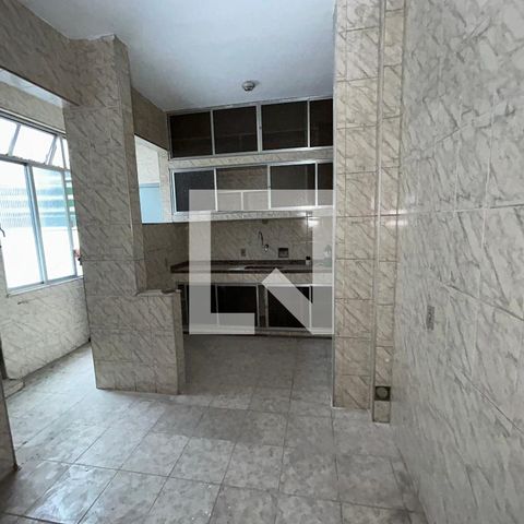 Apartamento para alugar com 70m², 2 quartos e 1 vagaCozinha