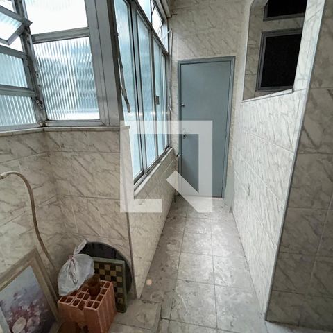 Apartamento para alugar com 70m², 2 quartos e 1 vagaÁrea de Serviço