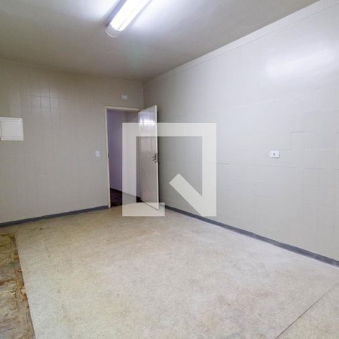 Casa à venda com 120m², 3 quartos e 2 vagas Casa à venda com 120m², 3 quartos e 2 vagasCozinha