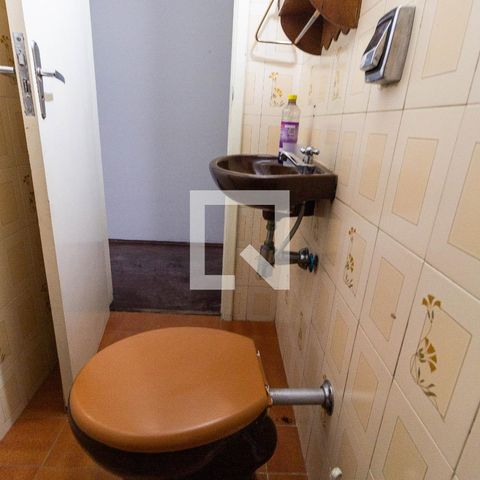Casa à venda com 120m², 3 quartos e 2 vagas Casa à venda com 120m², 3 quartos e 2 vagasLavabo