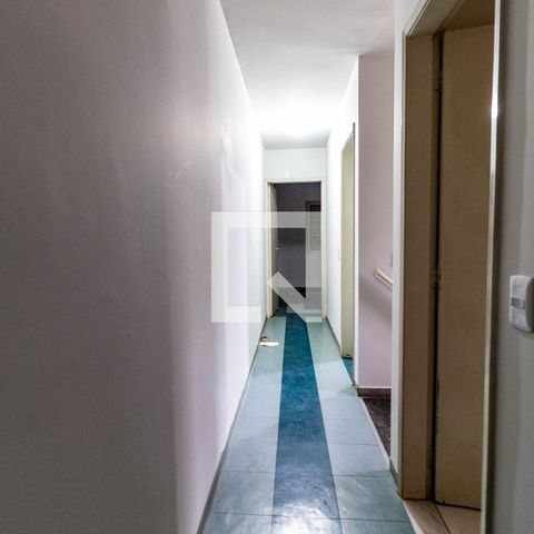 Casa à venda com 120m², 3 quartos e 2 vagas Casa à venda com 120m², 3 quartos e 2 vagasCorredor