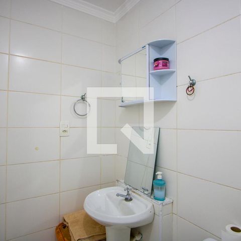 Apartamento à venda com 60m², 3 quartos e 1 vaga Apartamento à venda com 60m², 3 quartos e 1 vagaBanheiro