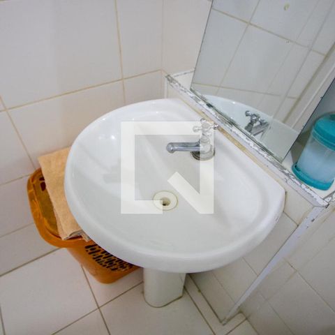 Apartamento à venda com 60m², 3 quartos e 1 vaga Apartamento à venda com 60m², 3 quartos e 1 vagaBanheiro