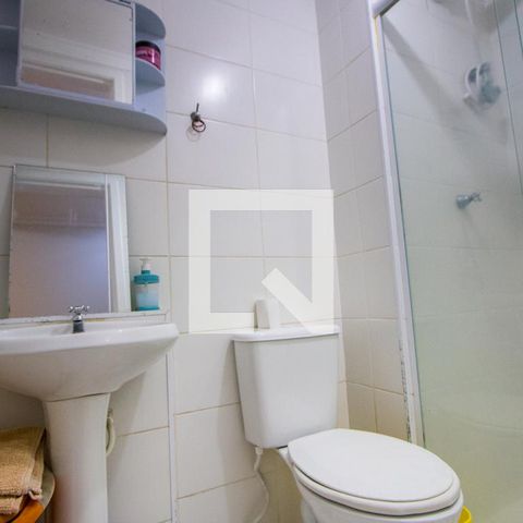 Apartamento à venda com 60m², 3 quartos e 1 vaga Apartamento à venda com 60m², 3 quartos e 1 vagaBanheiro