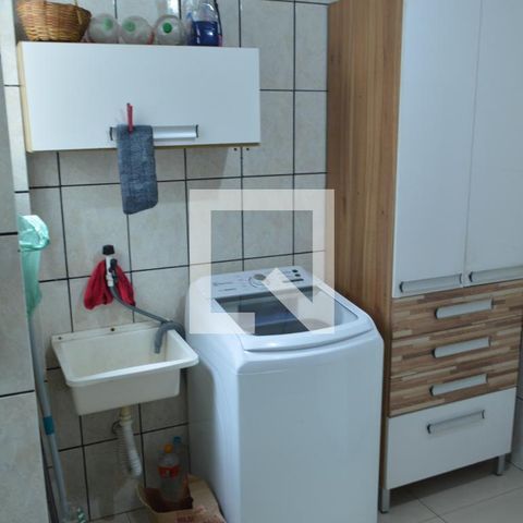 Apartamento à venda com 75m², 2 quartos e 1 vagaÁrea de Serviço