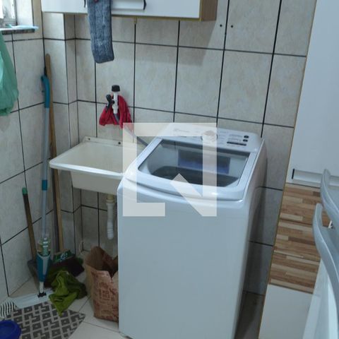 Apartamento à venda com 75m², 2 quartos e 1 vagaÁrea de Serviço