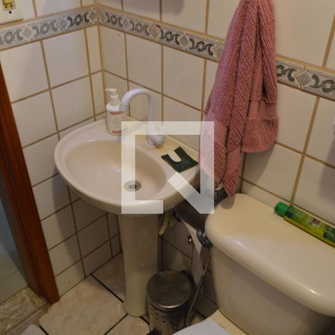 Apartamento à venda com 75m², 2 quartos e 1 vagaBanheiro