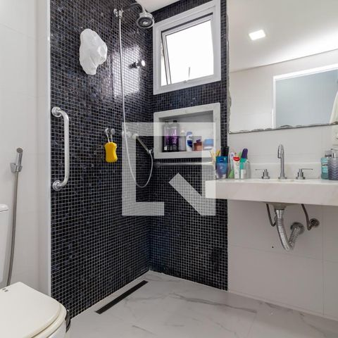Apartamento à venda com 87m², 3 quartos e 2 vagasBanheiro da Suíte