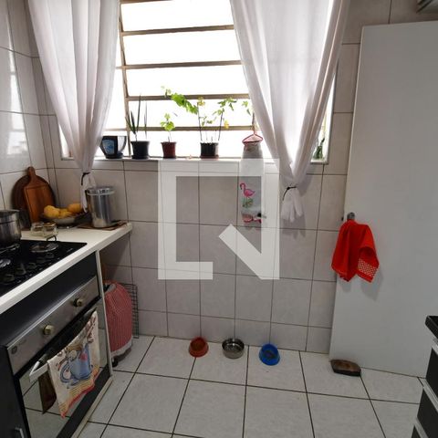 Apartamento à venda com 83m², 2 quartos e 1 vagaCozinha