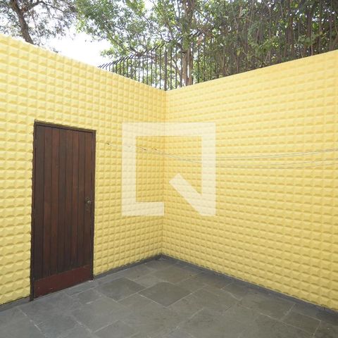 Casa para alugar com 250m², 3 quartos e 4 vagasQuintal