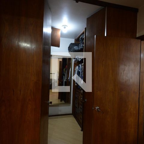Casa para alugar com 250m², 3 quartos e 4 vagasSuíte 3