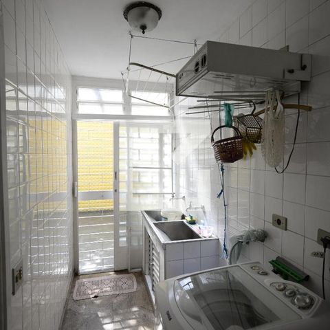 Casa para alugar com 250m², 3 quartos e 4 vagasÁrea de Serviço
