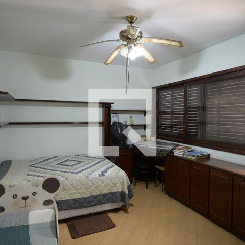 Casa para alugar com 250m², 3 quartos e 4 vagasSuíte 1