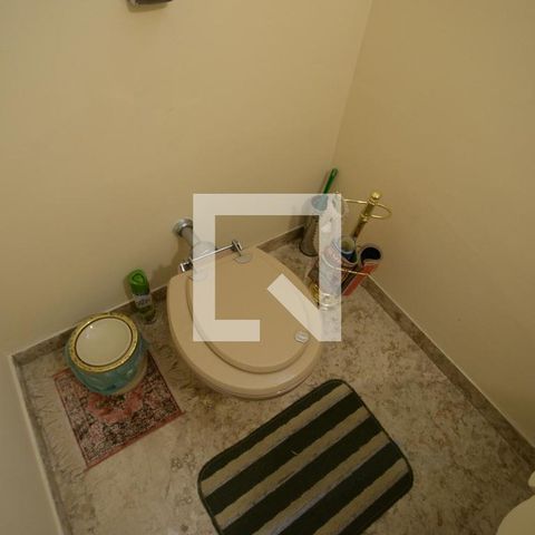 Casa para alugar com 250m², 3 quartos e 4 vagasLavabo