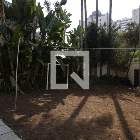 Casa para alugar com 250m², 3 quartos e 4 vagasQuintal
