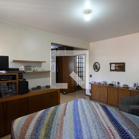 Casa para alugar com 250m², 3 quartos e 4 vagasSuíte 3
