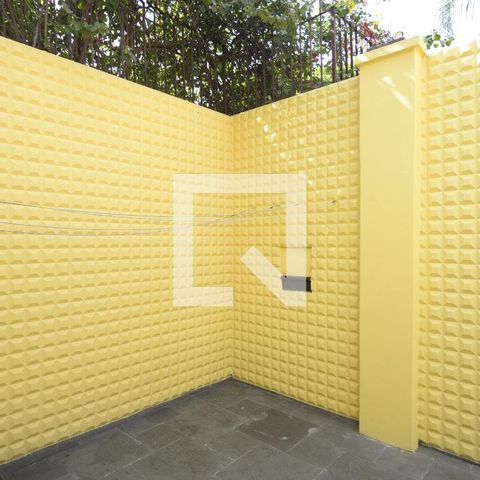 Casa para alugar com 250m², 3 quartos e 4 vagasQuintal