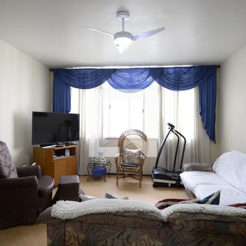 Casa para alugar com 250m², 3 quartos e 4 vagasSala de TV