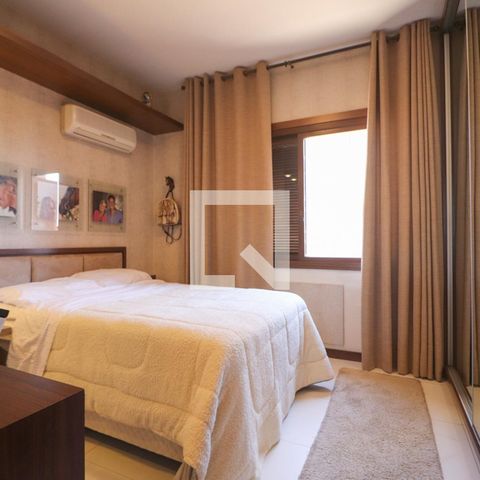 Apartamento à venda com 250m², 3 quartos e 3 vagas Apartamento à venda com 250m², 3 quartos e 3 vagasQuarto 2