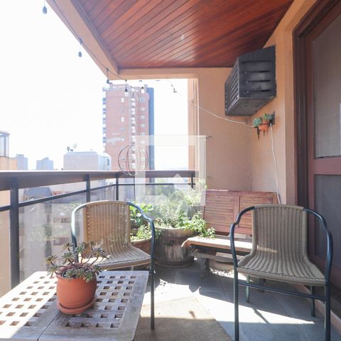 Apartamento à venda com 250m², 3 quartos e 3 vagas Apartamento à venda com 250m², 3 quartos e 3 vagasEspaço Gourmet