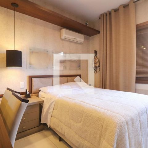 Apartamento à venda com 250m², 3 quartos e 3 vagas Apartamento à venda com 250m², 3 quartos e 3 vagasQuarto 2