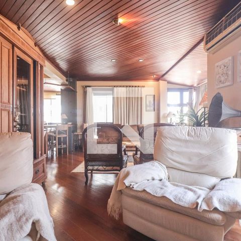 Apartamento à venda com 250m², 3 quartos e 3 vagas Apartamento à venda com 250m², 3 quartos e 3 vagasSala