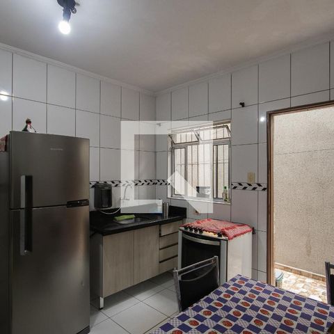 Casa à venda com 125m², 4 quartos e 2 vagas Casa à venda com 125m², 4 quartos e 2 vagasCozinha