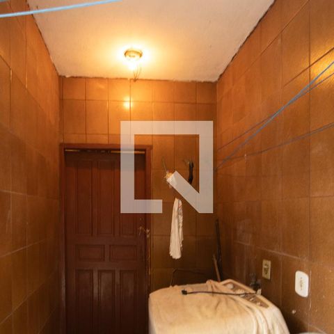 Casa à venda com 125m², 4 quartos e 2 vagas Casa à venda com 125m², 4 quartos e 2 vagasÁrea de Serviço casa 1