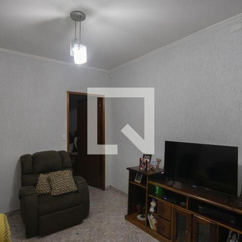 Casa à venda com 125m², 4 quartos e 2 vagas Casa à venda com 125m², 4 quartos e 2 vagasSala casa 1