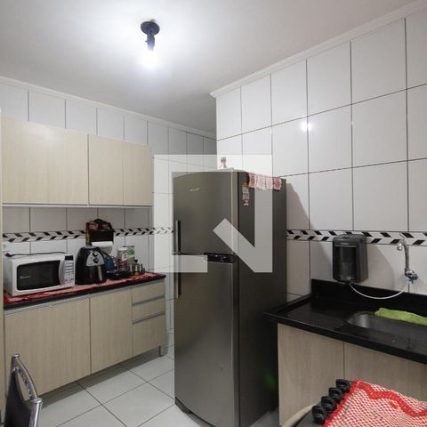 Casa à venda com 125m², 4 quartos e 2 vagas Casa à venda com 125m², 4 quartos e 2 vagasCozinha