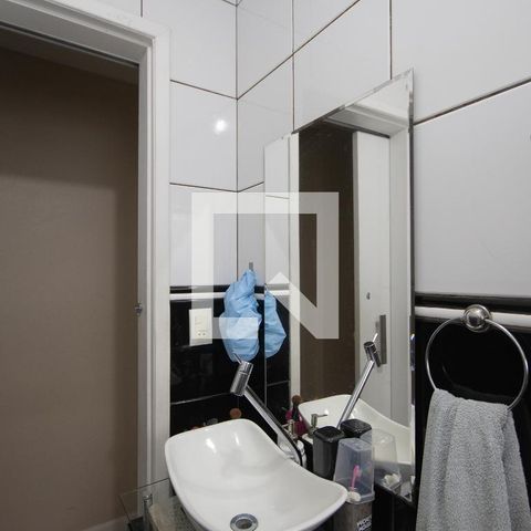 Casa à venda com 125m², 4 quartos e 2 vagas Casa à venda com 125m², 4 quartos e 2 vagasBanheiro 2 casa 2