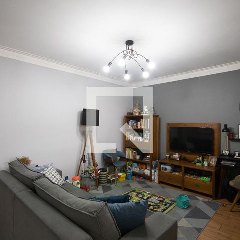 Casa à venda com 125m², 4 quartos e 2 vagas Casa à venda com 125m², 4 quartos e 2 vagasSala casa 2