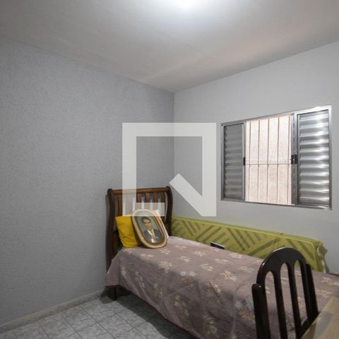 Casa à venda com 125m², 4 quartos e 2 vagas Casa à venda com 125m², 4 quartos e 2 vagasQuarto 2 casa 2