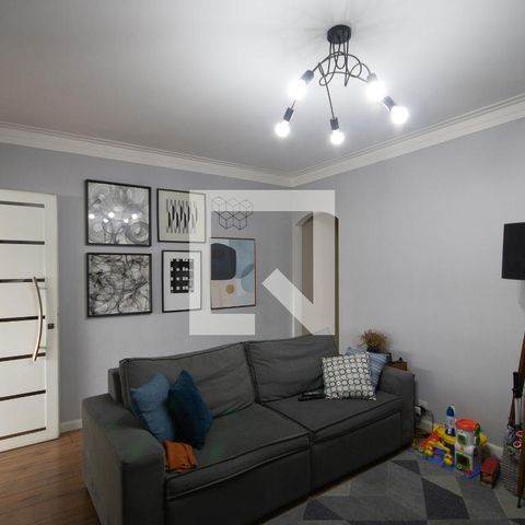 Casa à venda com 125m², 4 quartos e 2 vagas Casa à venda com 125m², 4 quartos e 2 vagasSala casa 2