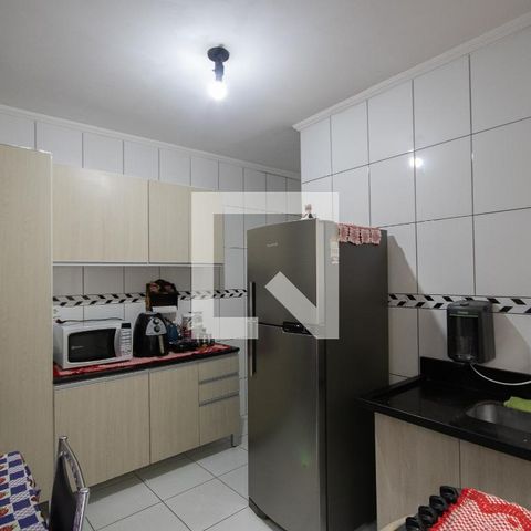 Casa à venda com 125m², 4 quartos e 2 vagas Casa à venda com 125m², 4 quartos e 2 vagasCozinha