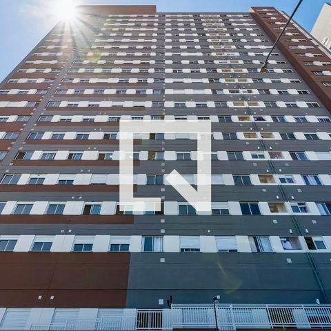 Apartamento à venda com 41m², 2 quartos e sem vaga Apartamento à venda com 41m², 2 quartos e sem vagaFachada