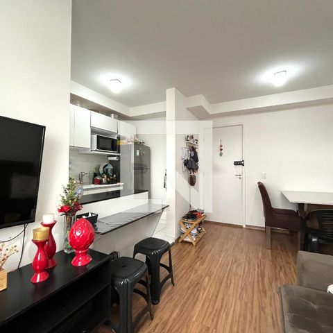 Apartamento à venda com 41m², 2 quartos e sem vaga Apartamento à venda com 41m², 2 quartos e sem vagaSala