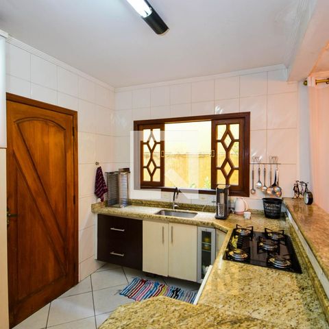 Casa à venda com 183m², 3 quartos e 3 vagasCozinha