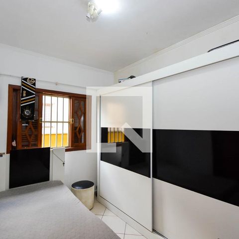 Casa à venda com 183m², 3 quartos e 3 vagasSuíte 2
