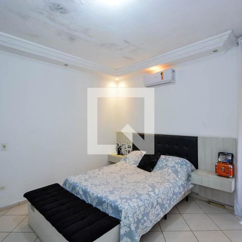 Casa à venda com 183m², 3 quartos e 3 vagasSuíte 1